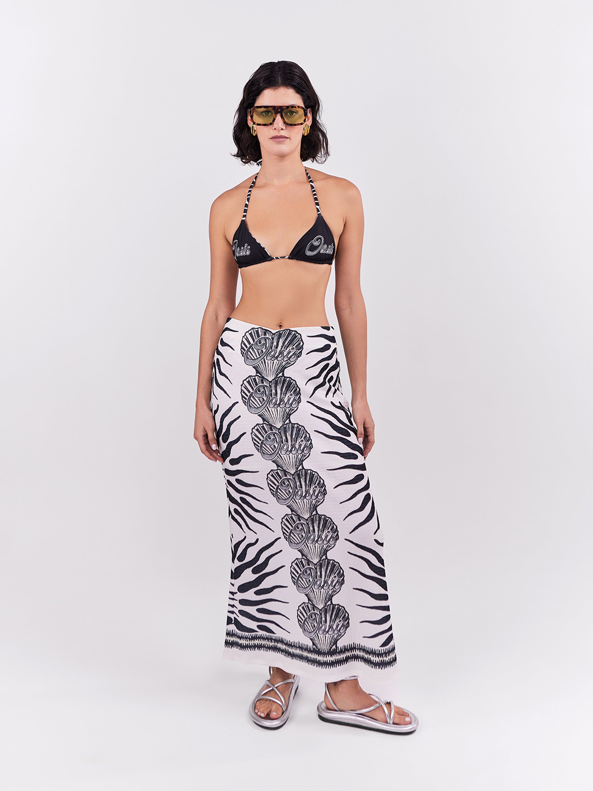 Oasis Skirt Midi - Black