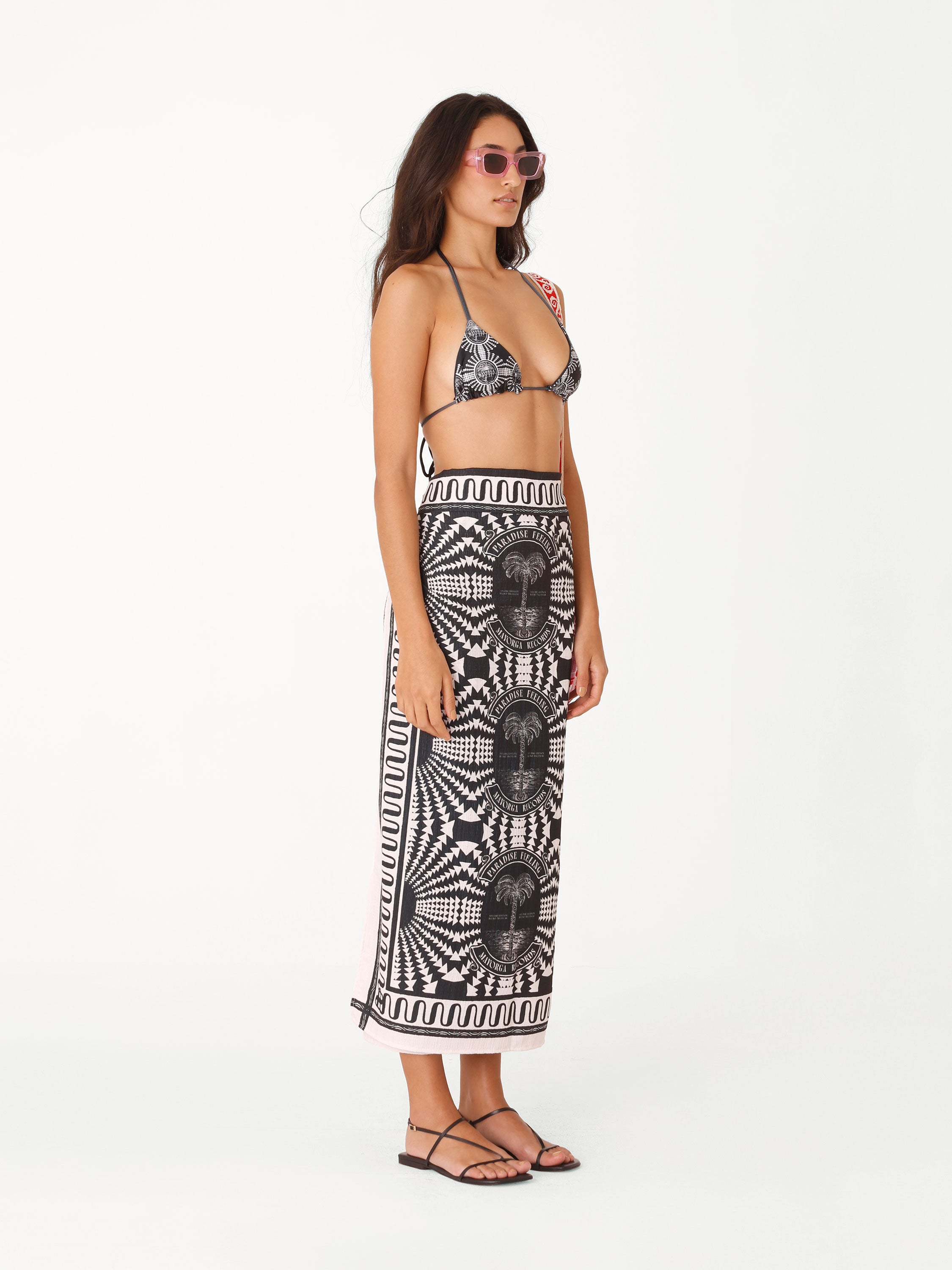 Paradise Feeling Sarong/Pareo - Black