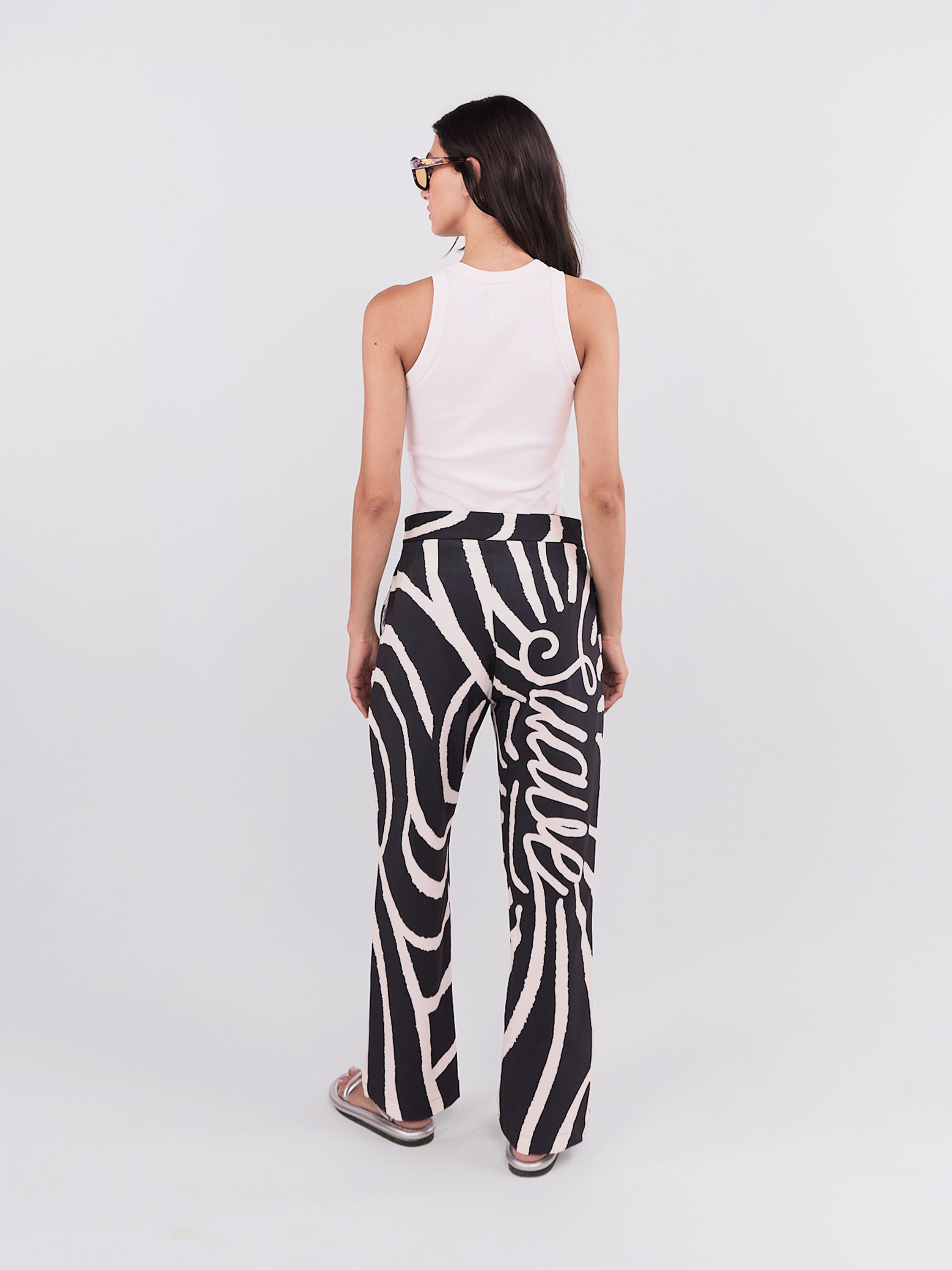 Suave Tank Top- Ivory